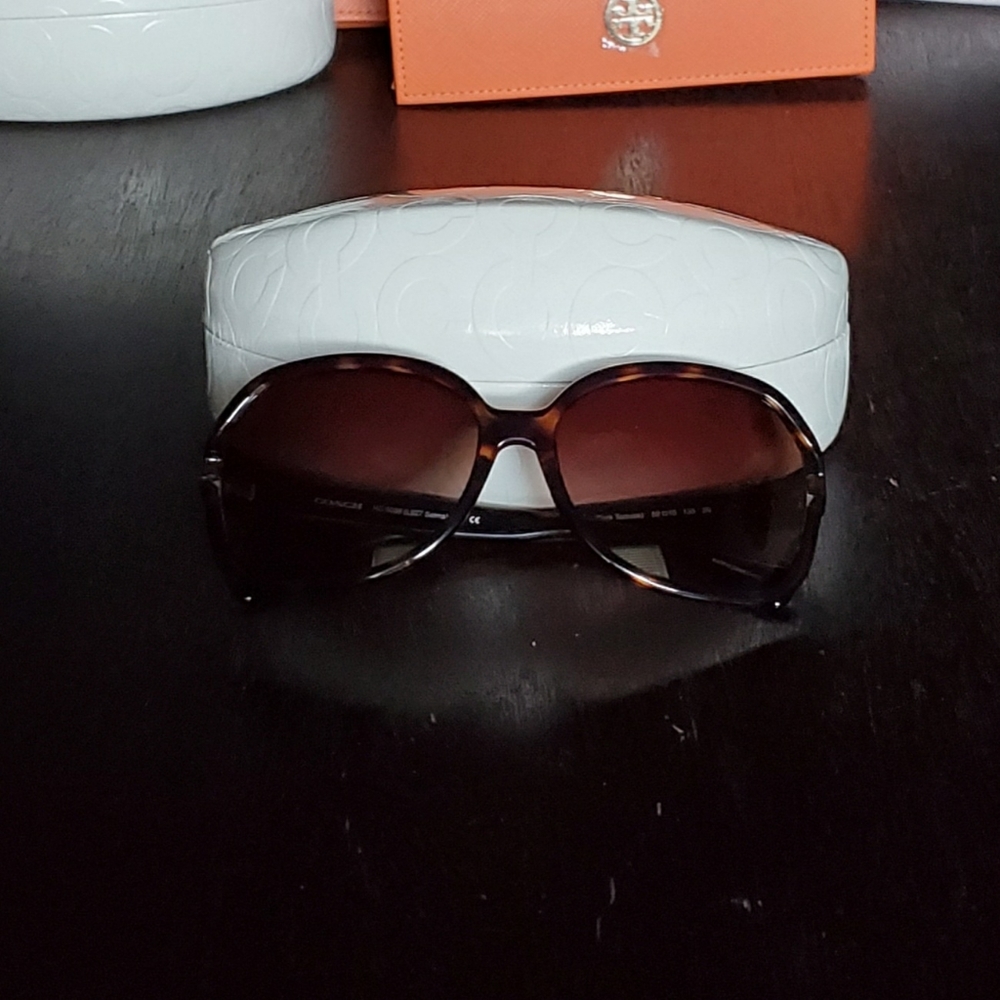 Coach Sunglasses Selma Dark Tortoise Like New